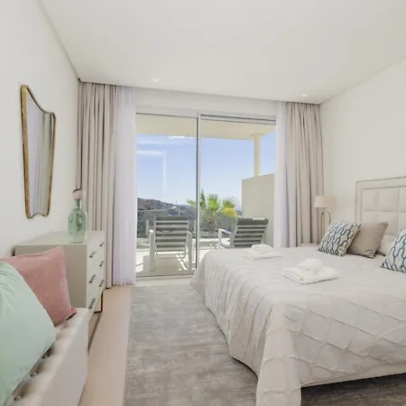Daire Luxury 3 Bed Flat Stunning Sea & Mountain Views